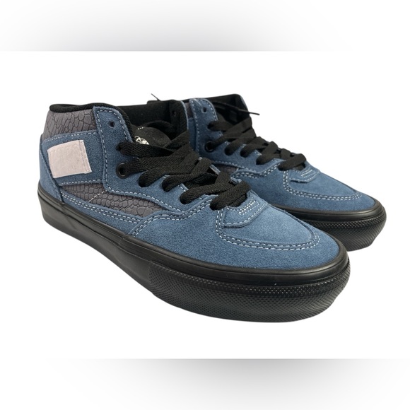 Vans Other - Brand new Vans Skate half cab blue / black size 5.0